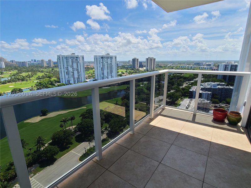 Condo for sale at El Dorado 2408