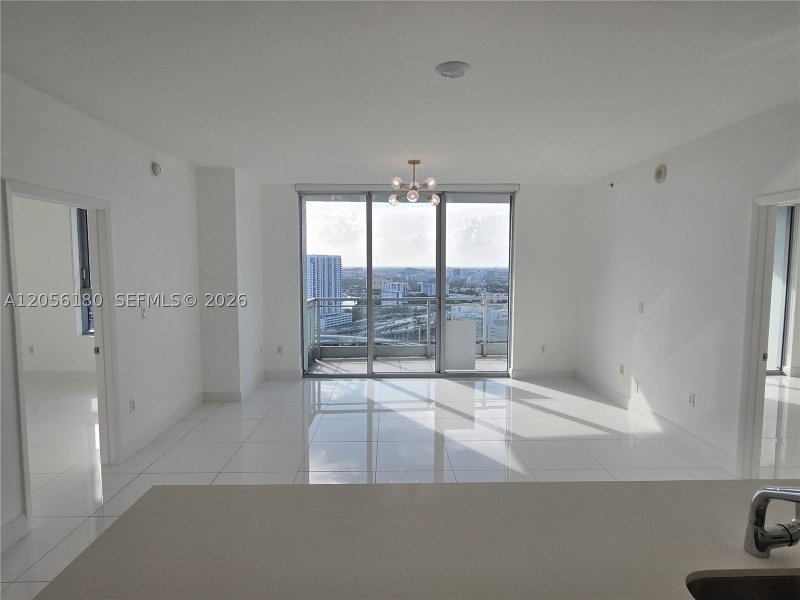 Apartment for rent at The Ivy 3006
