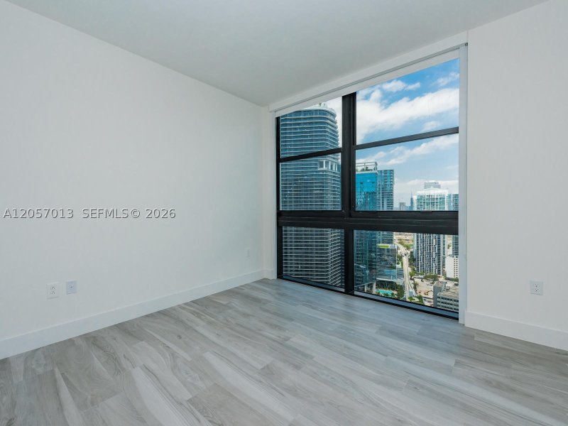 Apartment for rent at 1010 Brickell 3701
