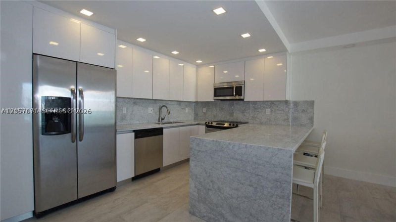 Condo for sale at Ocean View 1519