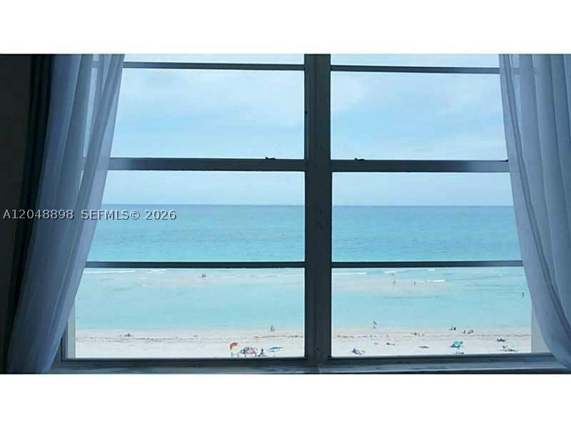 Alquiler de apartamento en Triton Towers 1143