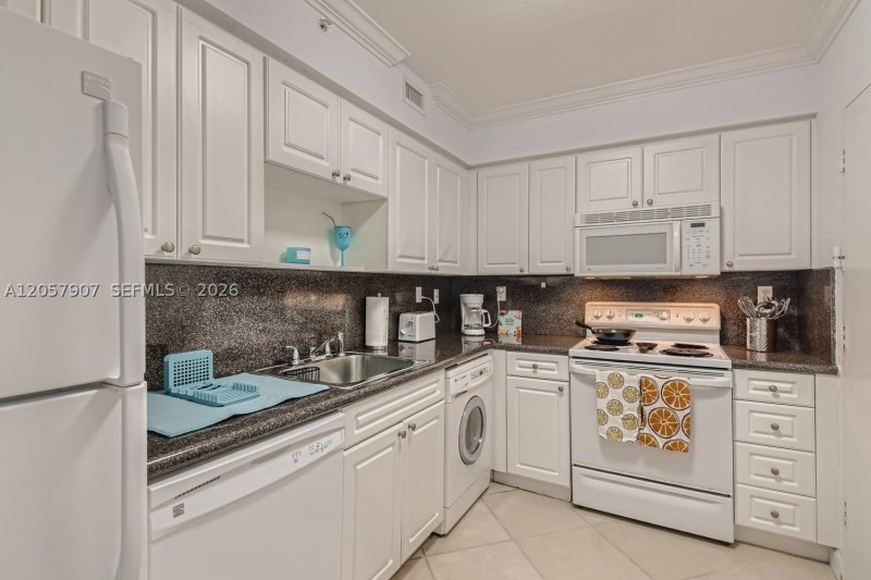 Apartment for rent at The Wave Condo 308