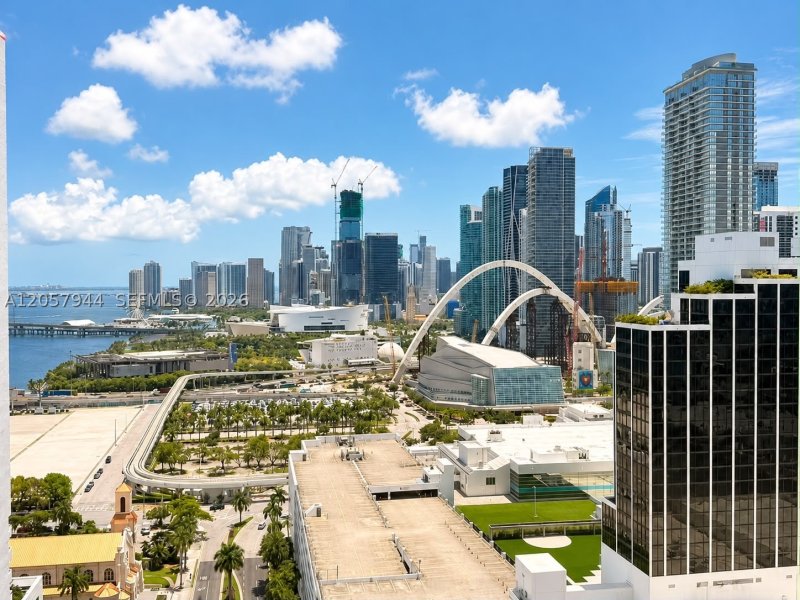 Apartment for rent at Opera Tower 3010