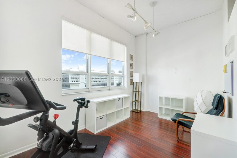 Property photo # 9