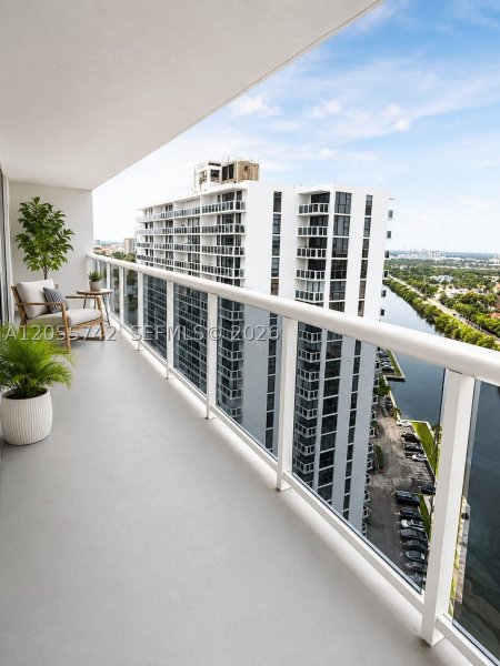 Comprar apartamento en Waterview 2141