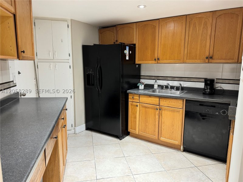 Property photo # 7