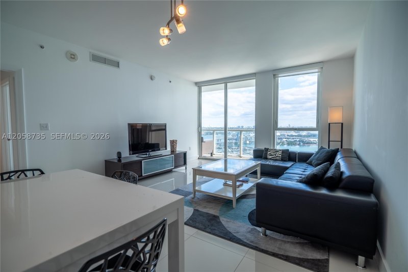 Alquiler de apartamento en Vizcayne South Tower 2107