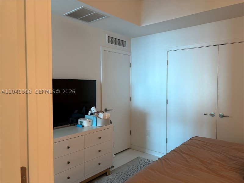 Alquiler de apartamento en Paramount Miami WorldCenter 3706