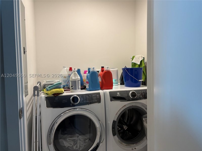 Alquiler de apartamento en Paramount Miami WorldCenter 3706