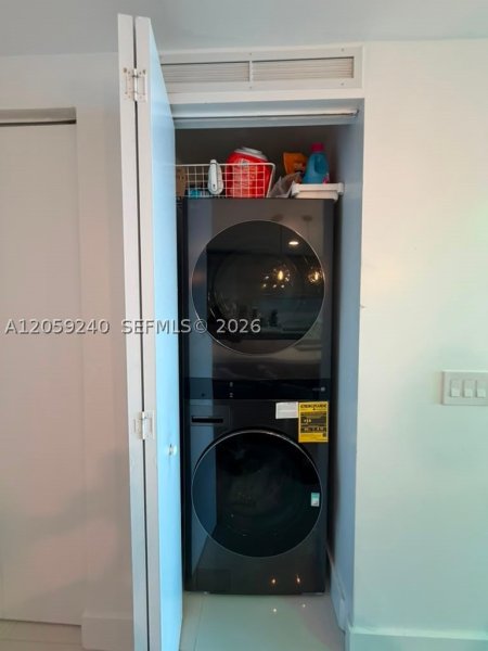 Aluguel de apartamento no Paraiso Bay Miami 3405