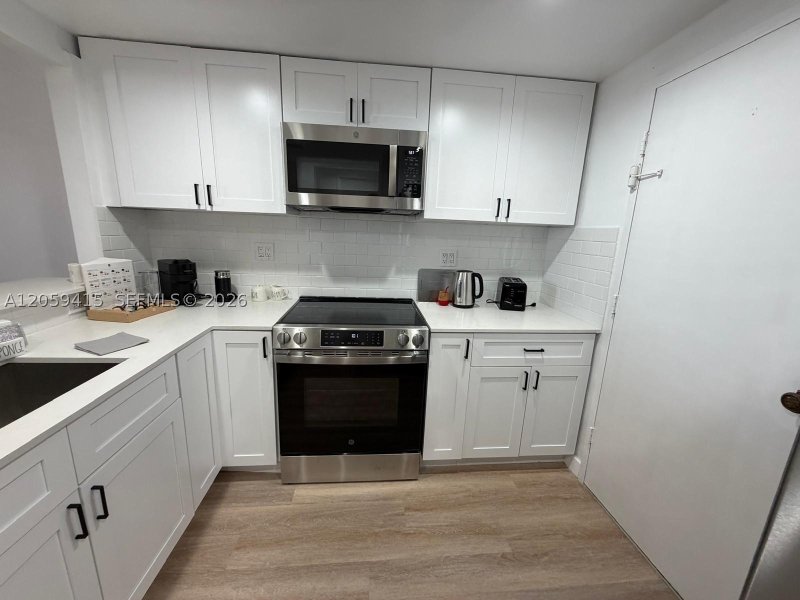 Sea Air Towers Apt #1411