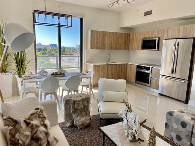ParkSquare Aventura Apt #517