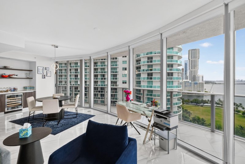 Comprar apartamento no Aria on The Bay 1515