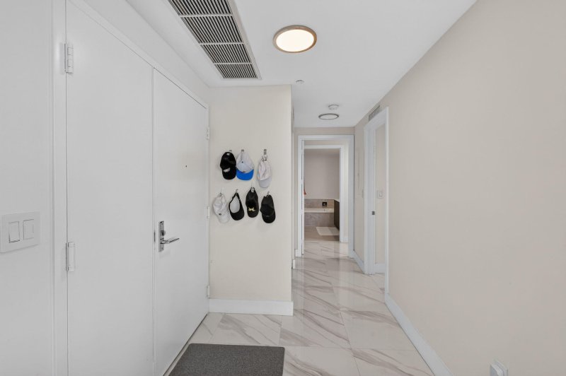 Comprar apartamento no Aria on The Bay 1515