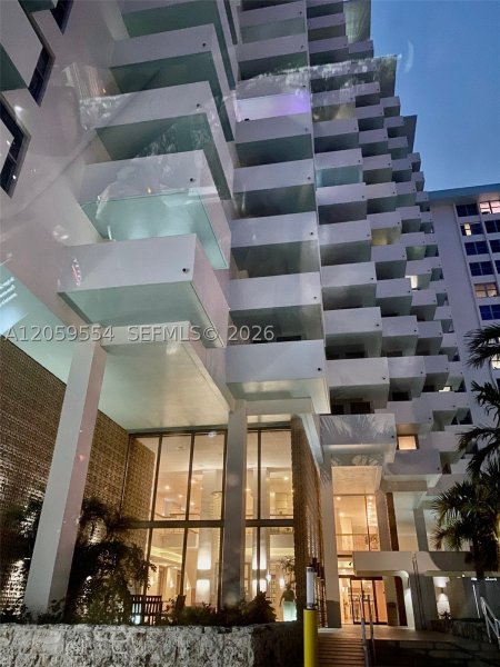 Triton Towers Apt #450
