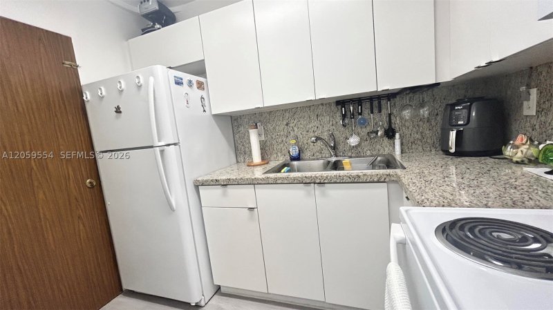 Alquiler de apartamento en Triton Towers 450