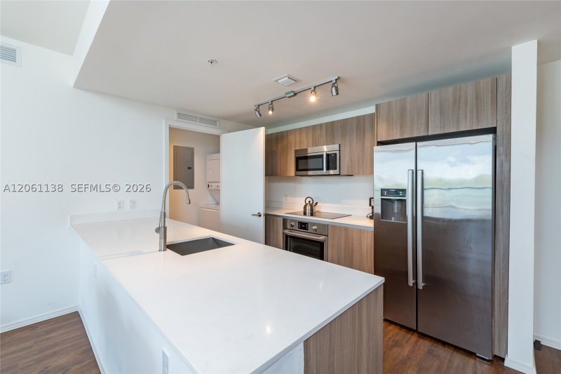 Property photo # 8