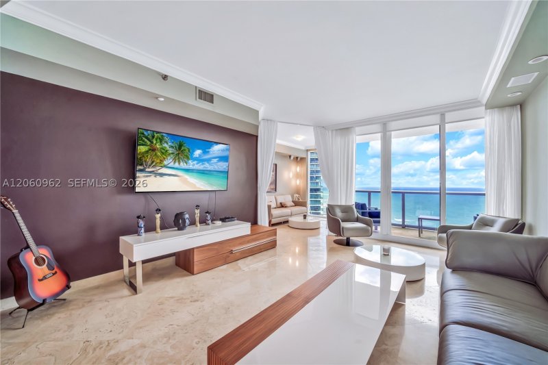 Condo for sale at Ocean One 1903