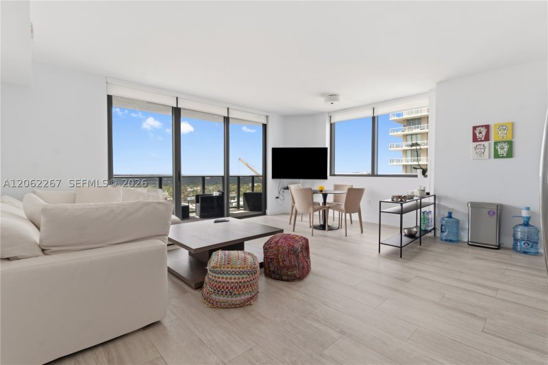 Apartment for rent at Hyde Midtown 2109