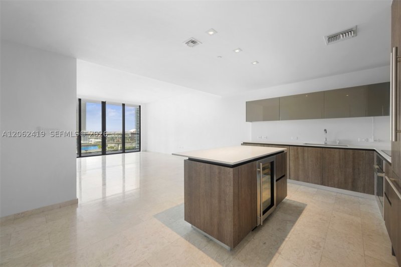 Comprar apartamento no Brickell City Centre Reach 910