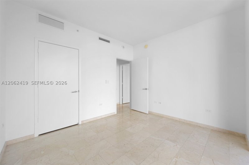 Comprar apartamento no Brickell City Centre Reach 910
