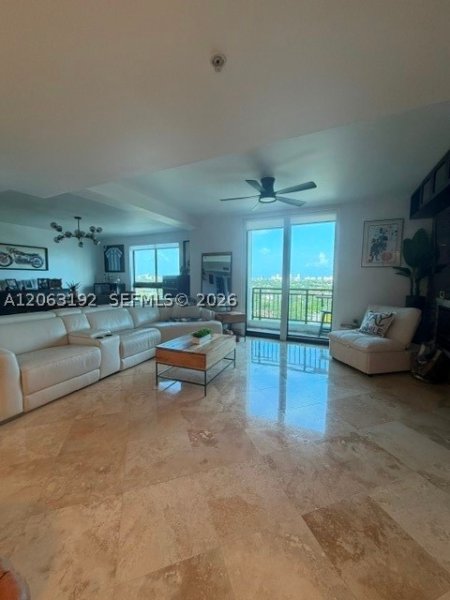 Condo for sale at Waverly Las Olas 1118