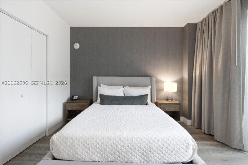 Condo for sale at Smart Brickell III 405