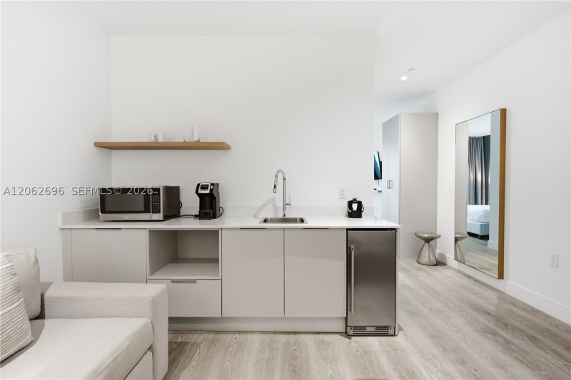 Condo for sale at Smart Brickell III 405