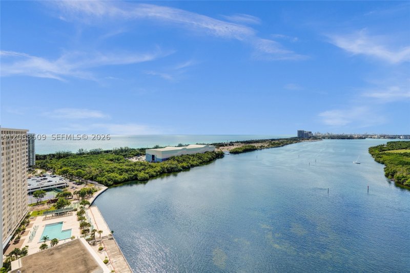Property photo # 4