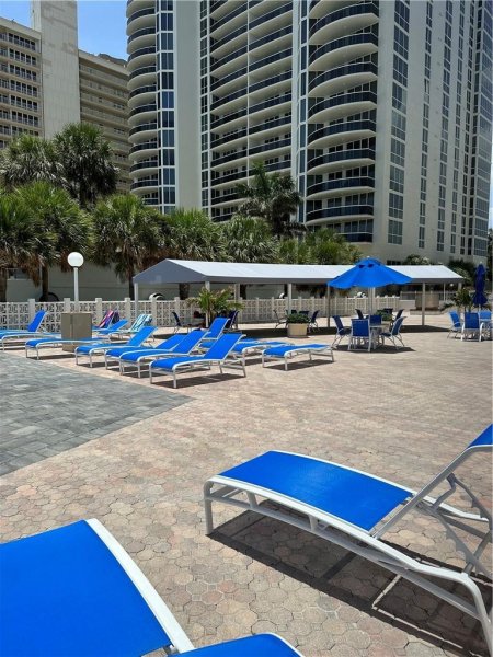 Alquiler de apartamento en Galt Towers 9F