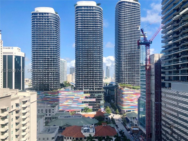 Condo for sale at 1100 Millecento 809