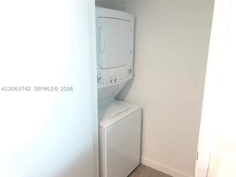 Condo for sale at 1100 Millecento 809