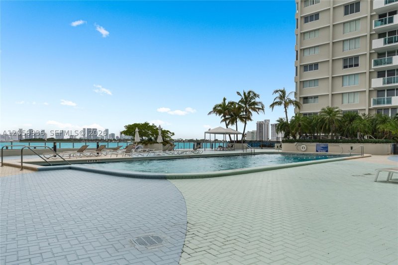 Condo for sale at Mirador North Tower 1419