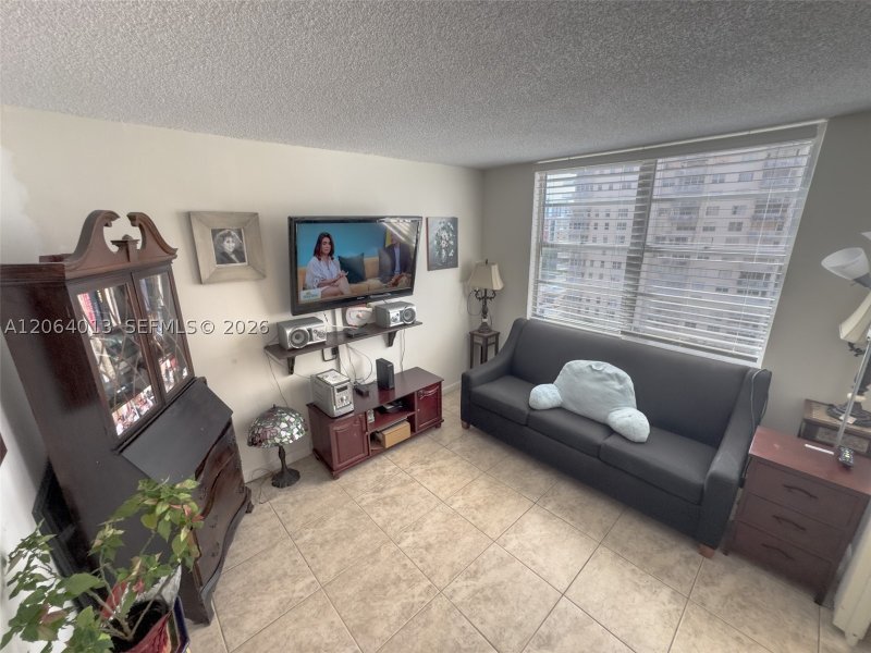 Comprar apartamento en Winston Towers 808