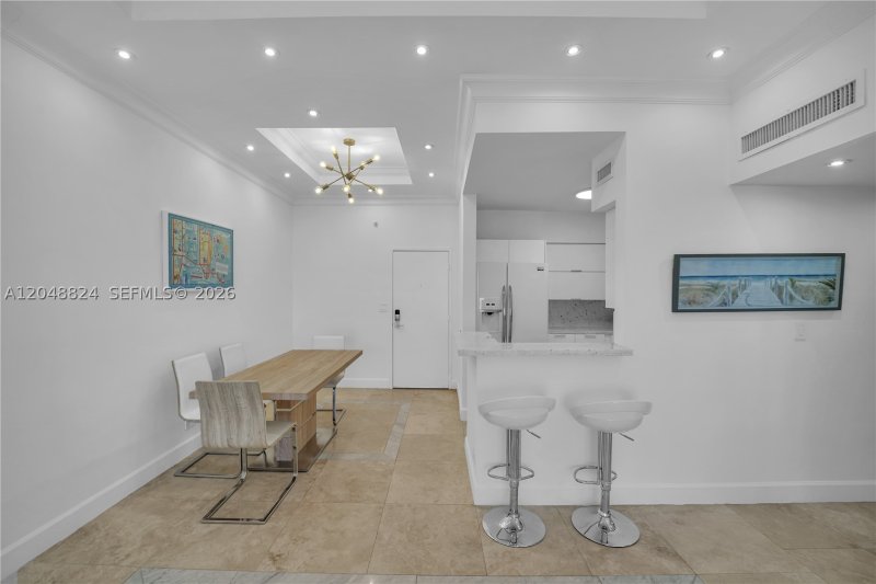 Apartment for rent at Flamingo 1512S