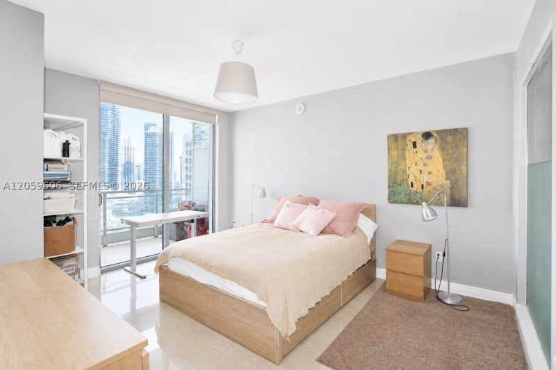 Apartment for rent at The Ivy 3212