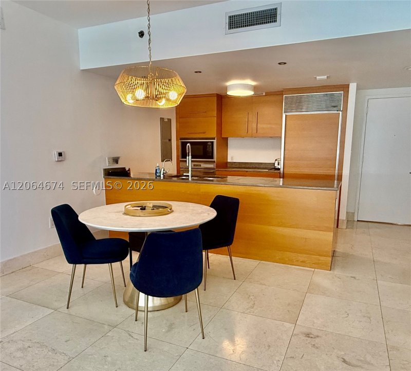 Comprar apartamento no Icon Brickell Tower I 1609
