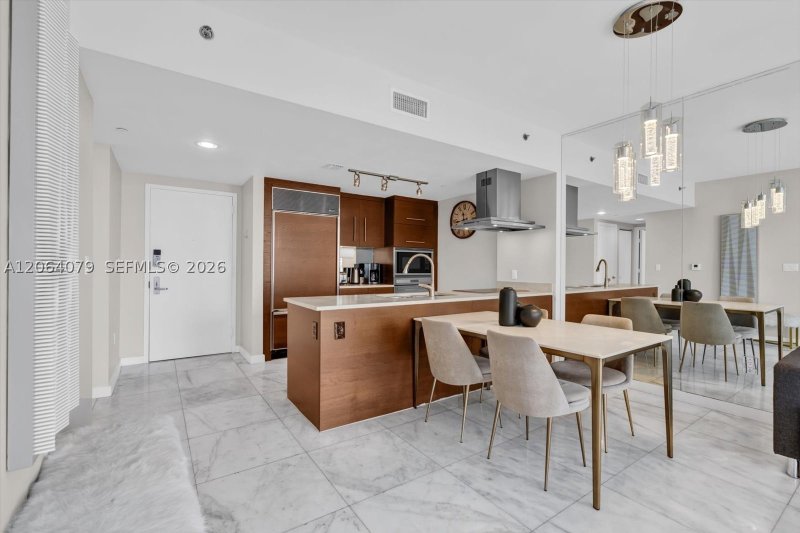 Condo for sale at Icon Brickell Viceroy 2103