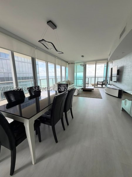 Jade Ocean Apt #1208