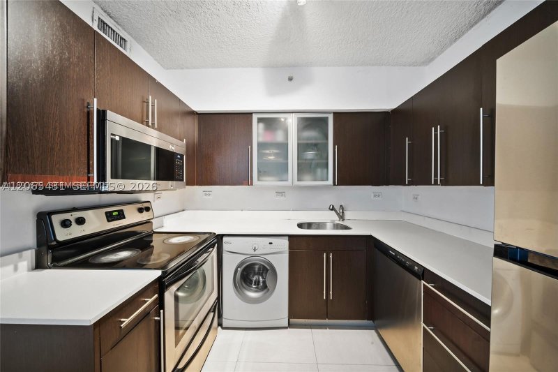 Comprar apartamento no Flamingo 1228S