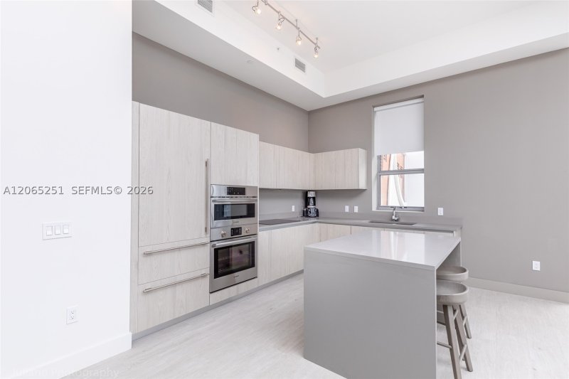 Condo for sale at Hyde Beach House R509