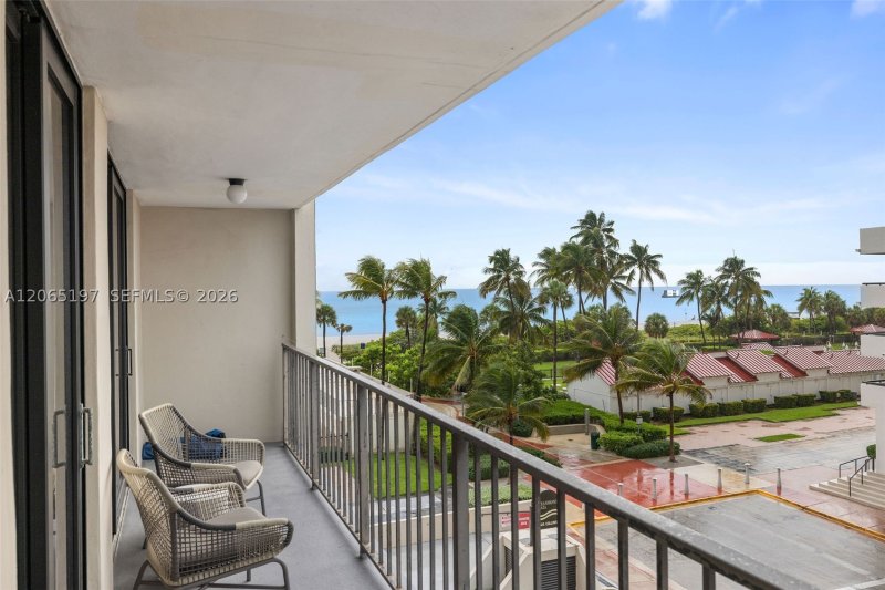 Oceanfront Plaza Apt #402