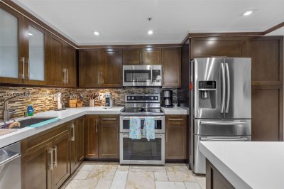 Property photo # 2