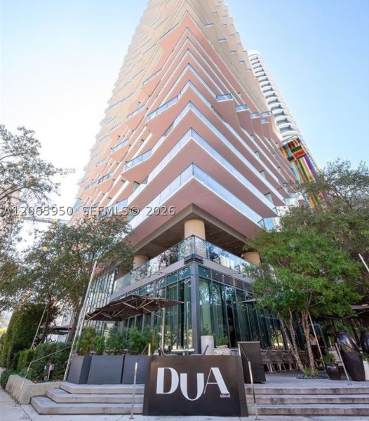 Dua Miami - SLS Brickell Condo Apt #1705