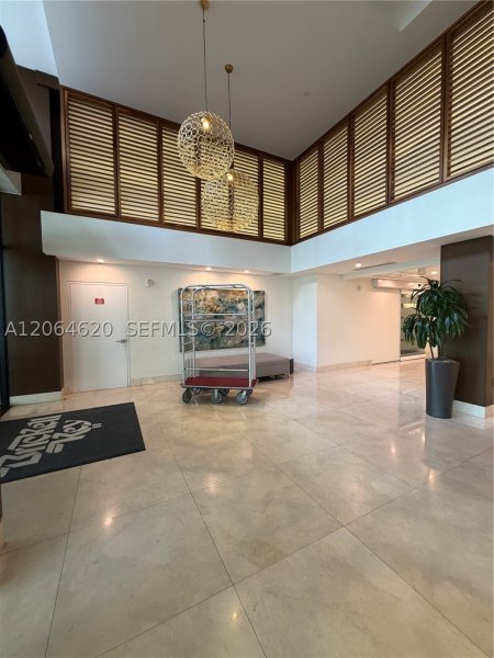 Brickell Key Two Apt #617