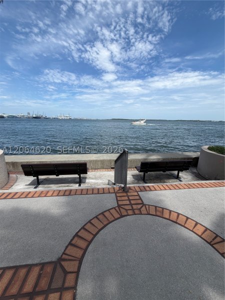 Apartment for rent at Brickell Key Two 617