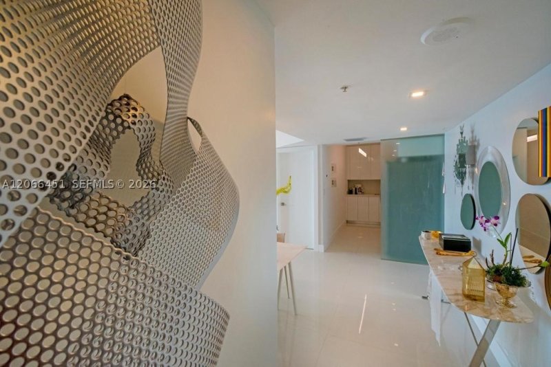 Apartment for rent at St Louis 704