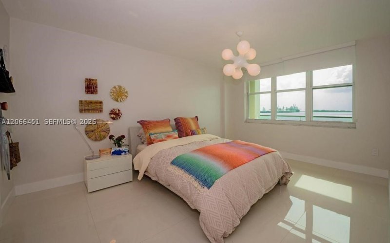 Apartment for rent at St Louis 704