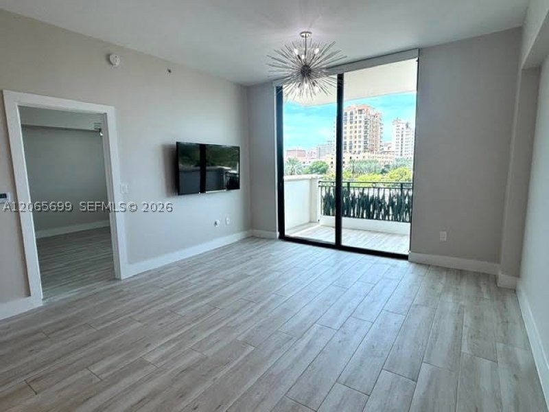 Comprar apartamento en 1300 Ponce 409