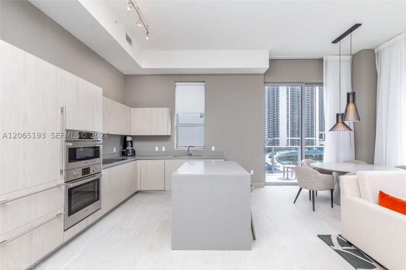 Condo for sale at Hyde Beach House R409